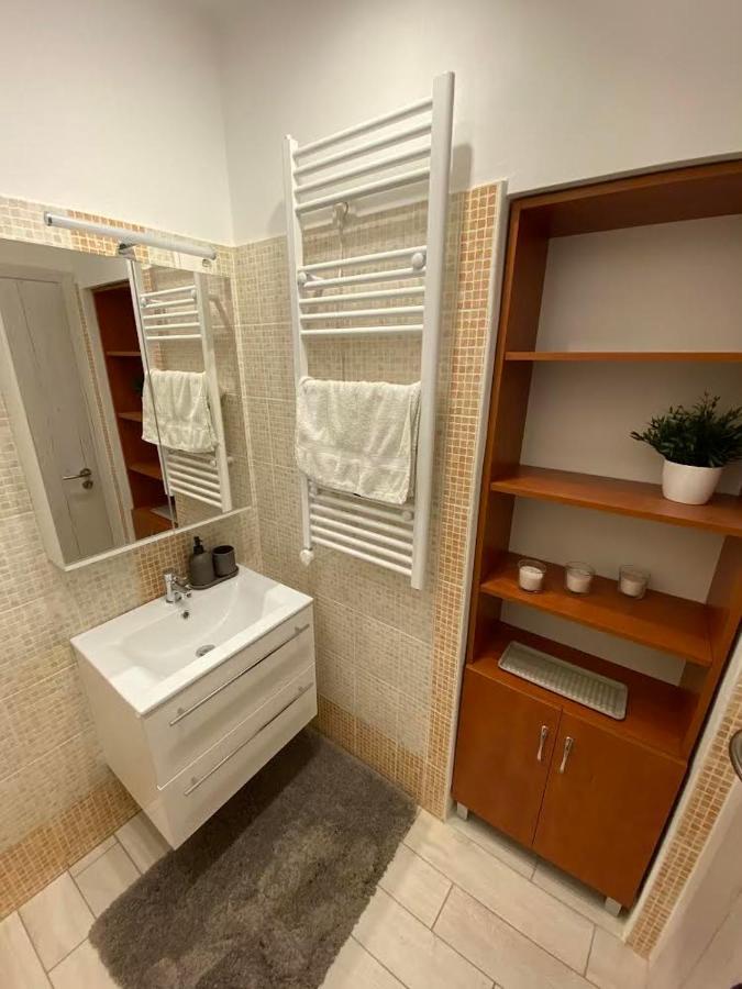 Chill Apartman 미슈콜츠 외부 사진